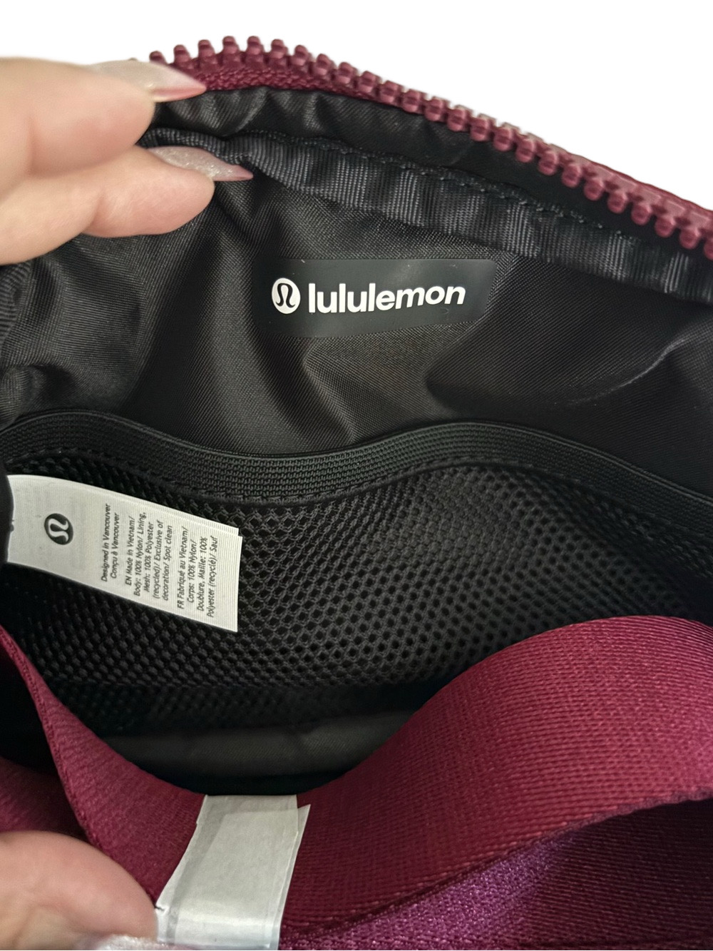 Lululemon Everywhere Belt Bag 1L - Picture 4 of 7